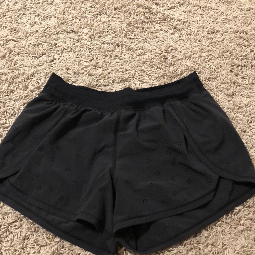 Gently used lululemon shorts